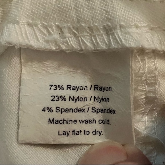 Cheryl Nash Windridge Dressy Capris, Sz. 6, White - Picture 5 of 8